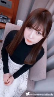 风吟鸟唱摄影大神用假屌玩操无毛逼模特樊薪朵